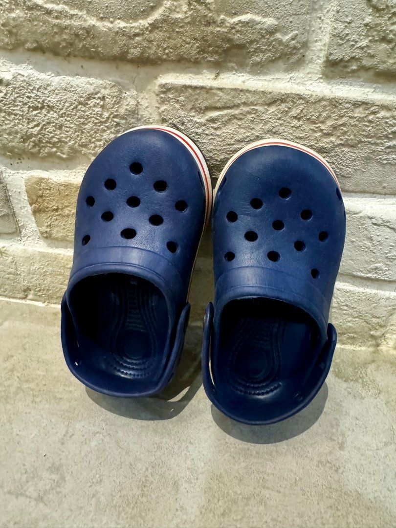 Preloved Cotton On Crocs boy shoe