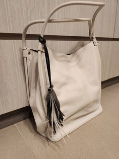 （分類：）位於 。 由 jessbox_stone 提交（商品編號 1269166258，圖片 1）。簡介： 。
