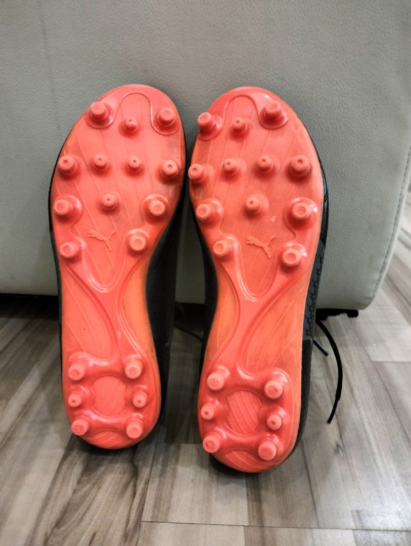 Puma football online shoes size 6