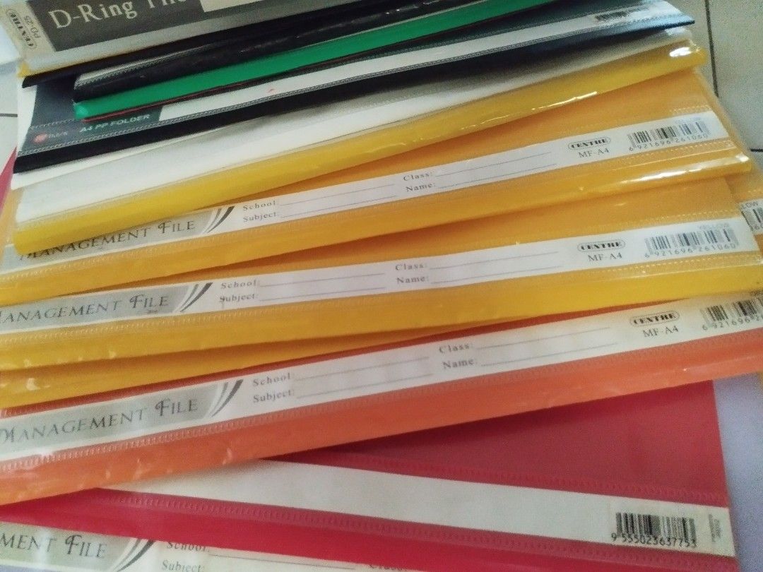 FREE Ring Files folders both thick and thin, Hobbies & Toys, Stationery ...