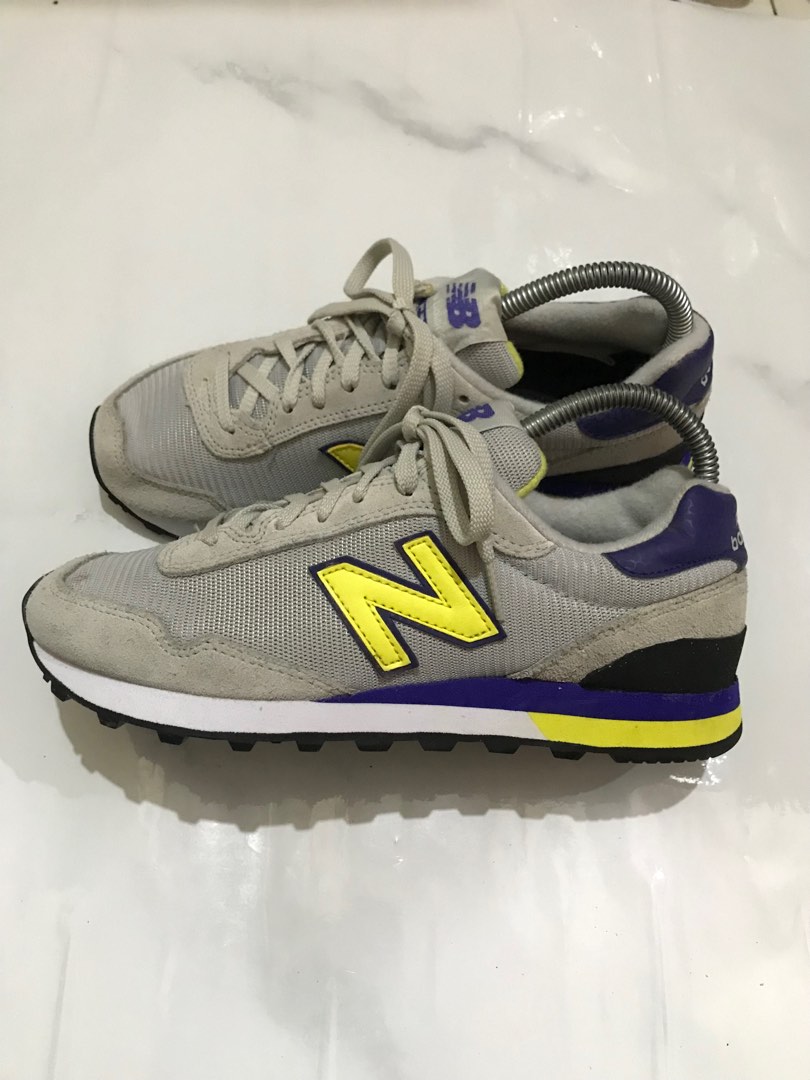 Sepatu New Balance 515 Fesyen Pria Sepatu Sneakers di Carousell