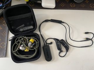 （分類：）位於 。 由 roycelam 提交（商品編號 1269102649，圖片 1）。簡介： 。