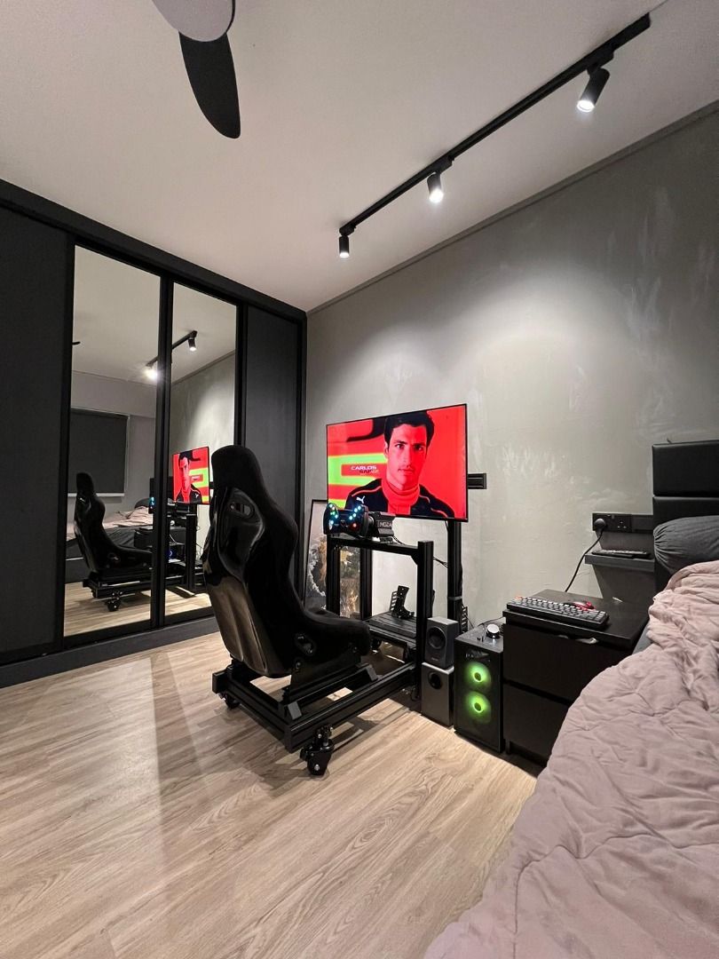 Sim Racing Cockpit | V8 4080 Racing Cockpit | Racing Simulator, Video ...