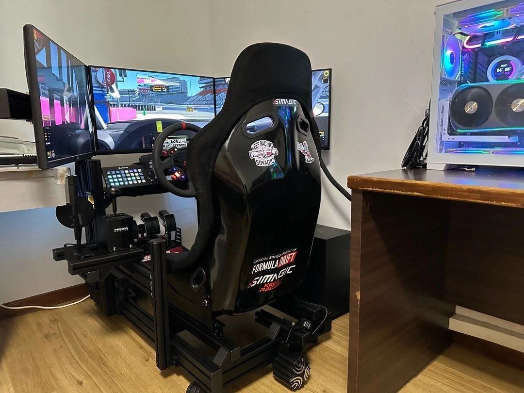 Sim Racing Cockpit | V8 4080 Racing Cockpit | Racing Simulator, Video ...