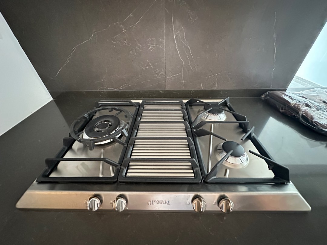 Smeg Gas Hob, TV & Home Appliances, Kitchen Appliances, Hobs & Hoods on