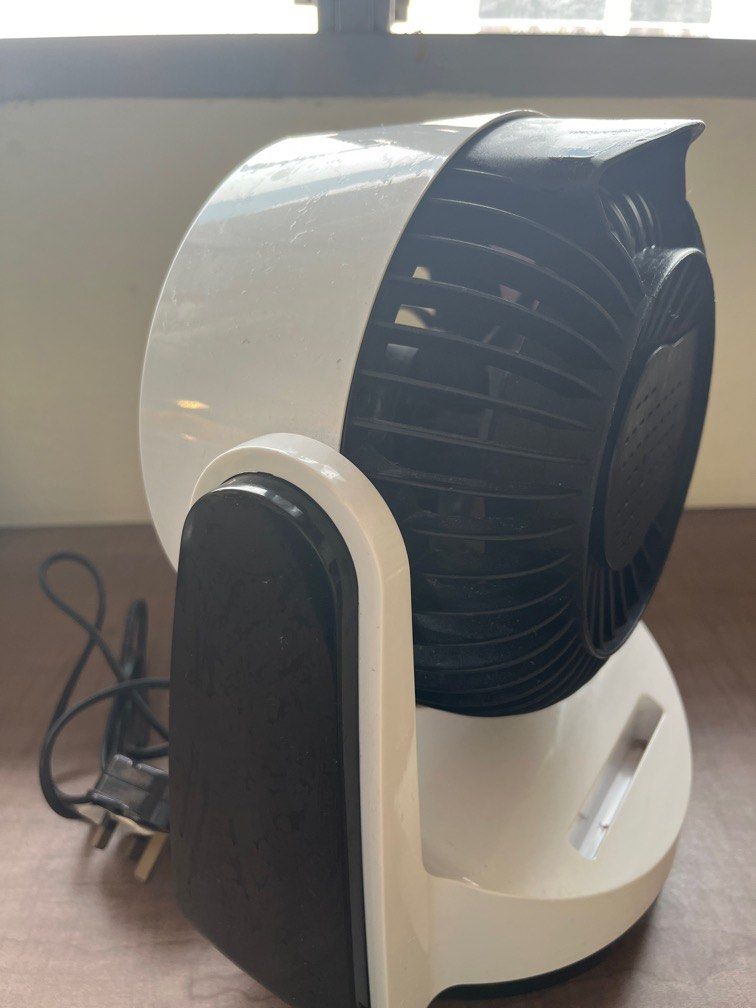 Soundtech Fan [URGENT FOR SALE], Furniture & Home Living, Lighting ...