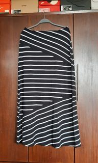 Talbots Petites Black & White Striped Maxi Skirt