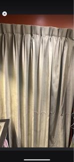 Thick Curtain