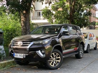 Toyota Fortuner V Auto