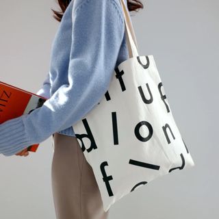 （分類：）位於 。 由 colllllection 提交（商品編號 1269279798，圖片 1）。簡介： 。