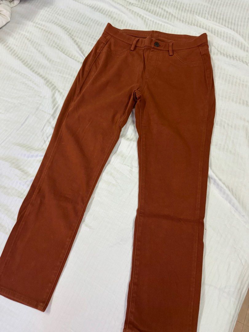 Women's Uniqlo Jeggings, size 38 (Brown)