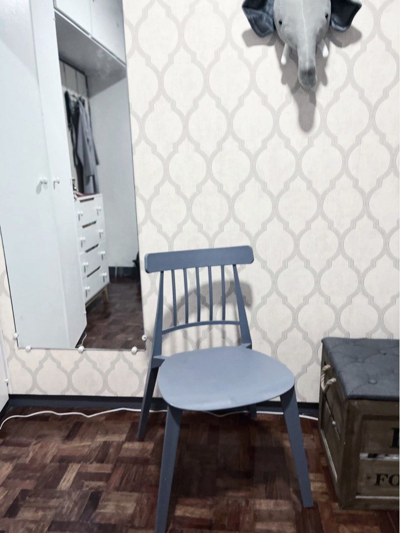 Uratex Enna Monoblock Chair (Category: Chairs) located in Marikina City. Submitted by akbsm (Listing ID 1269214811, Image 2). Description: Purchased from All Home for around P2,000.