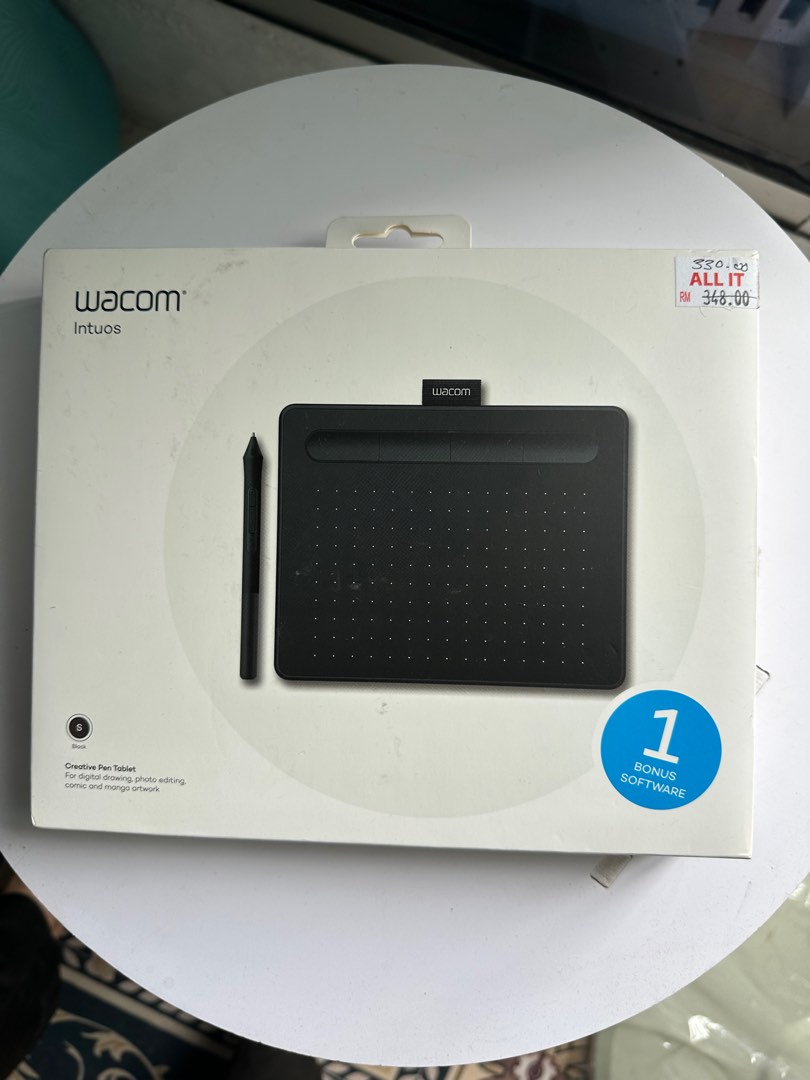 drawing pad, Computers & Tech, Laptops & Notebooks on Carousell