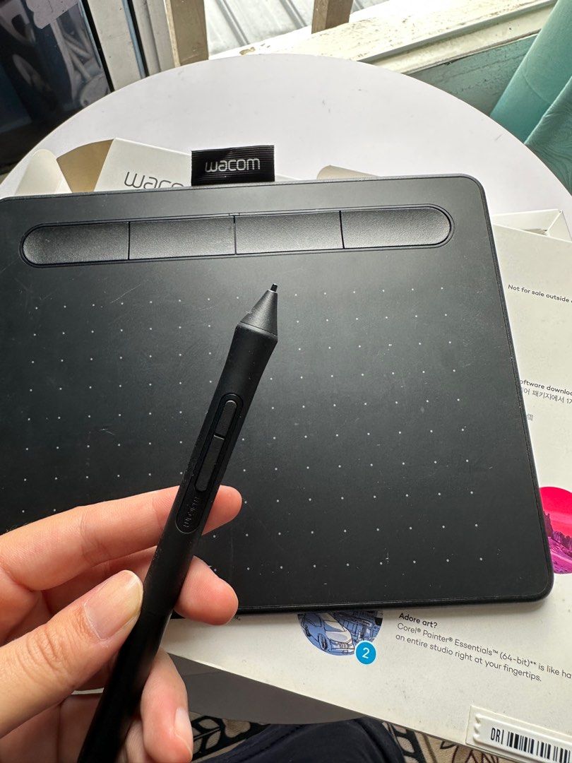 drawing pad, Computers & Tech, Laptops & Notebooks on Carousell