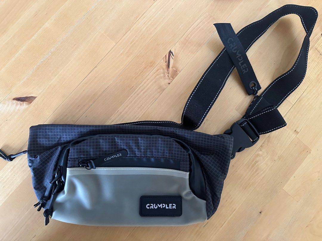 Crumpler sales fanny pack