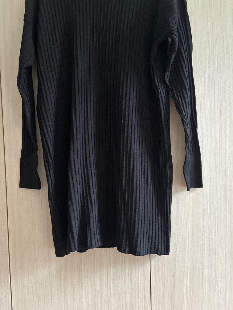 Weekday Ron Knitted Longsleeve Turtleneck Dress, Women's Fashion, Dresses &  Sets, Dresses on Carousell