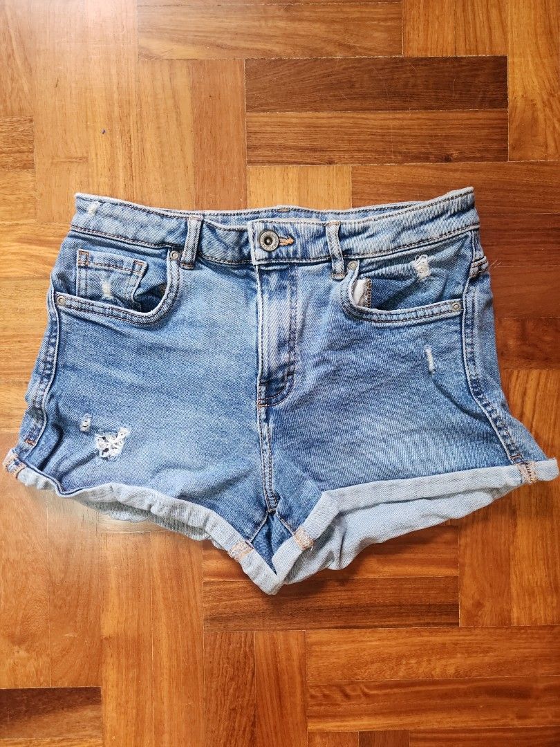 Zara Trafaluc Jean s Shorts Women s Fashion Bottoms Shorts on