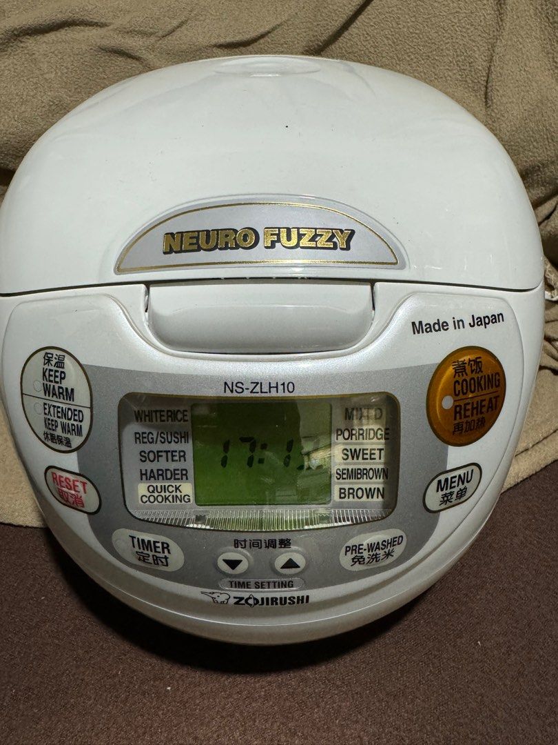Zojirushi Rice Cooker NSZLH10WZ, TV & Home Appliances, Kitchen