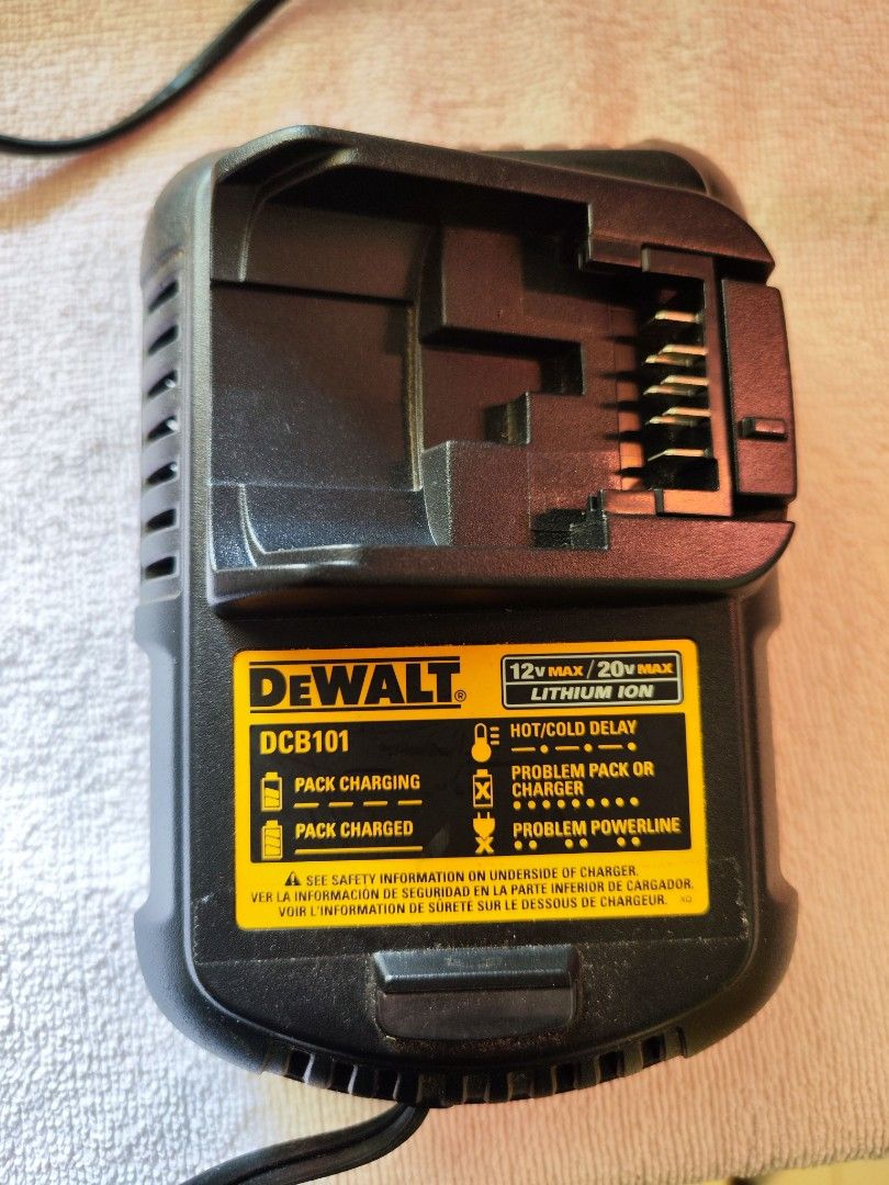 Dewalt 110v battery charger clearance