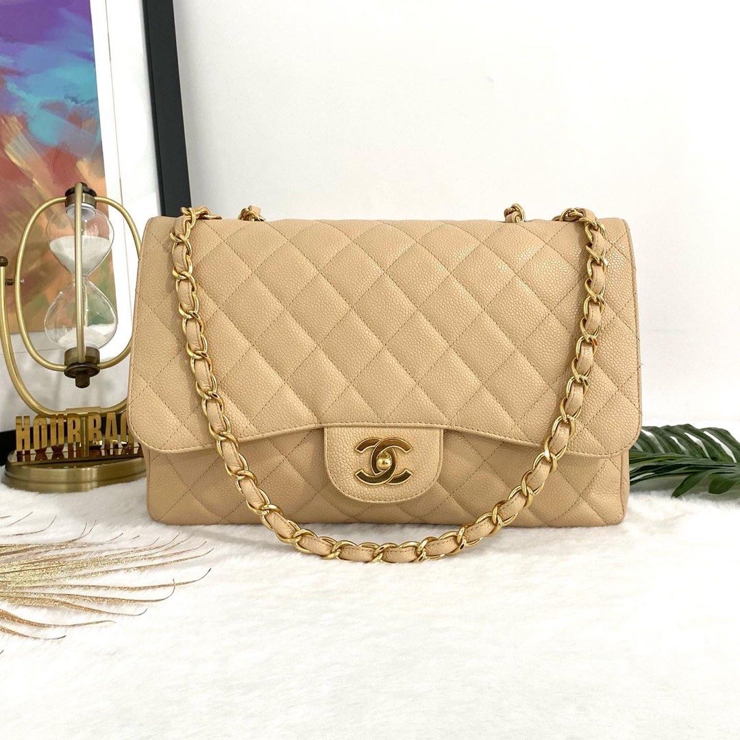 Chanel bag beige sale color