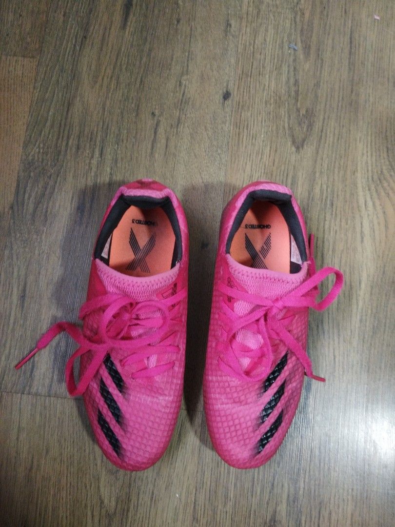 Baby soccer boots sales