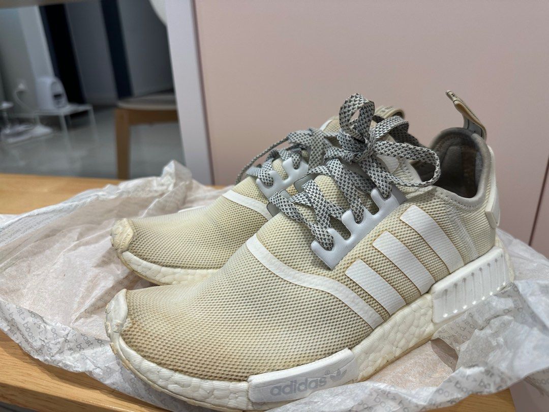 Nmd runner deals tan