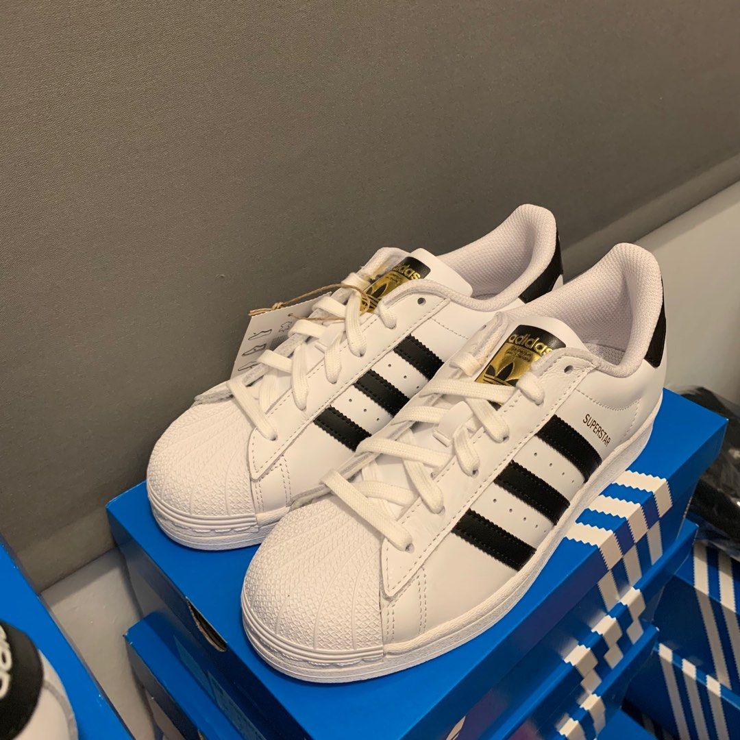 Adidas superstar clearance 2 6pm