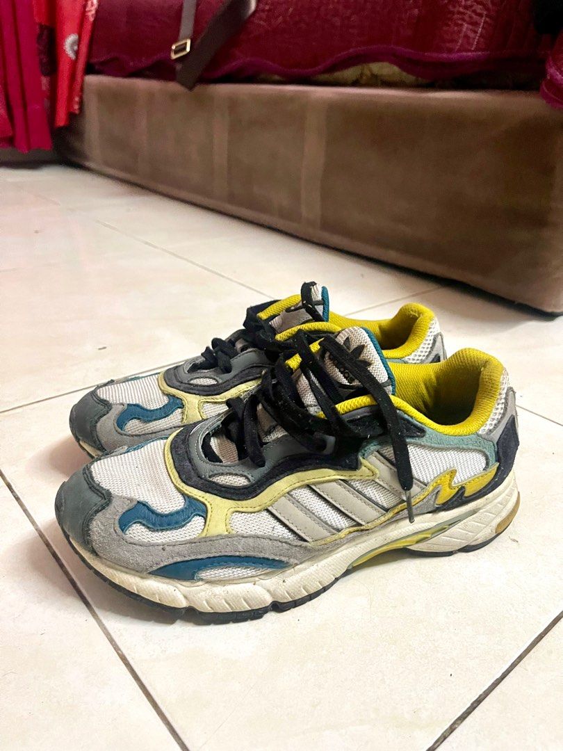 Temper run discount pride adidas