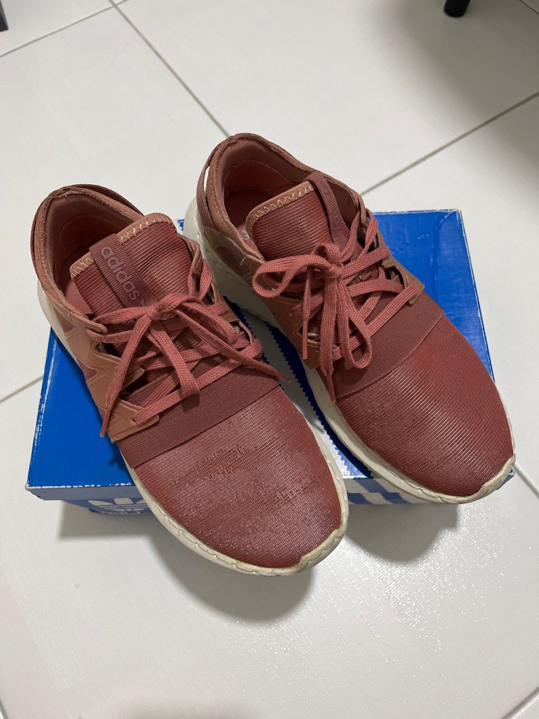 Adidas tubular viral salmon hot sale