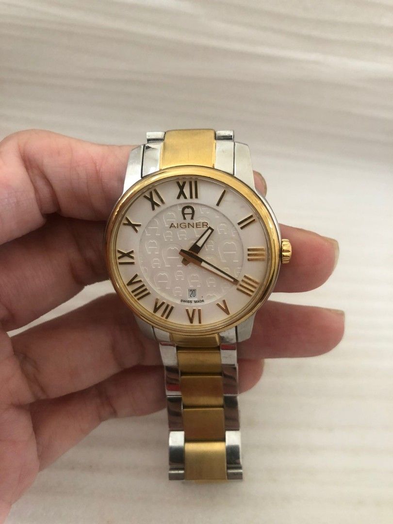 Aigner a24100 discount