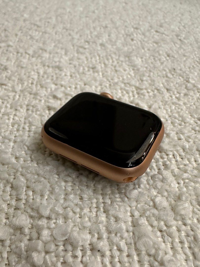 Gold apple watch 5 hot sale