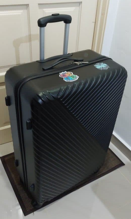 Authentic Primark Hard Shell 4 Wheel Suitcase XL Size Hobbies