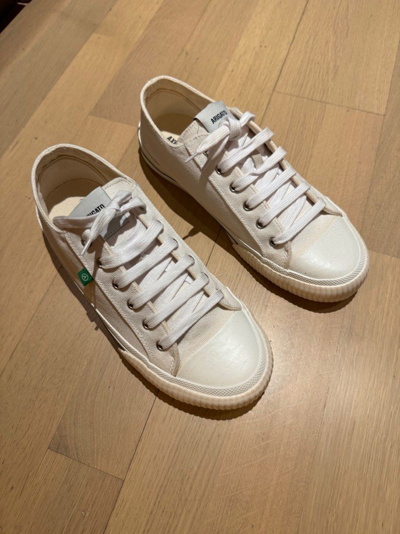 Axel Arigato White Midnight Low Sneakers, 男裝, 鞋, 波鞋- Carousell