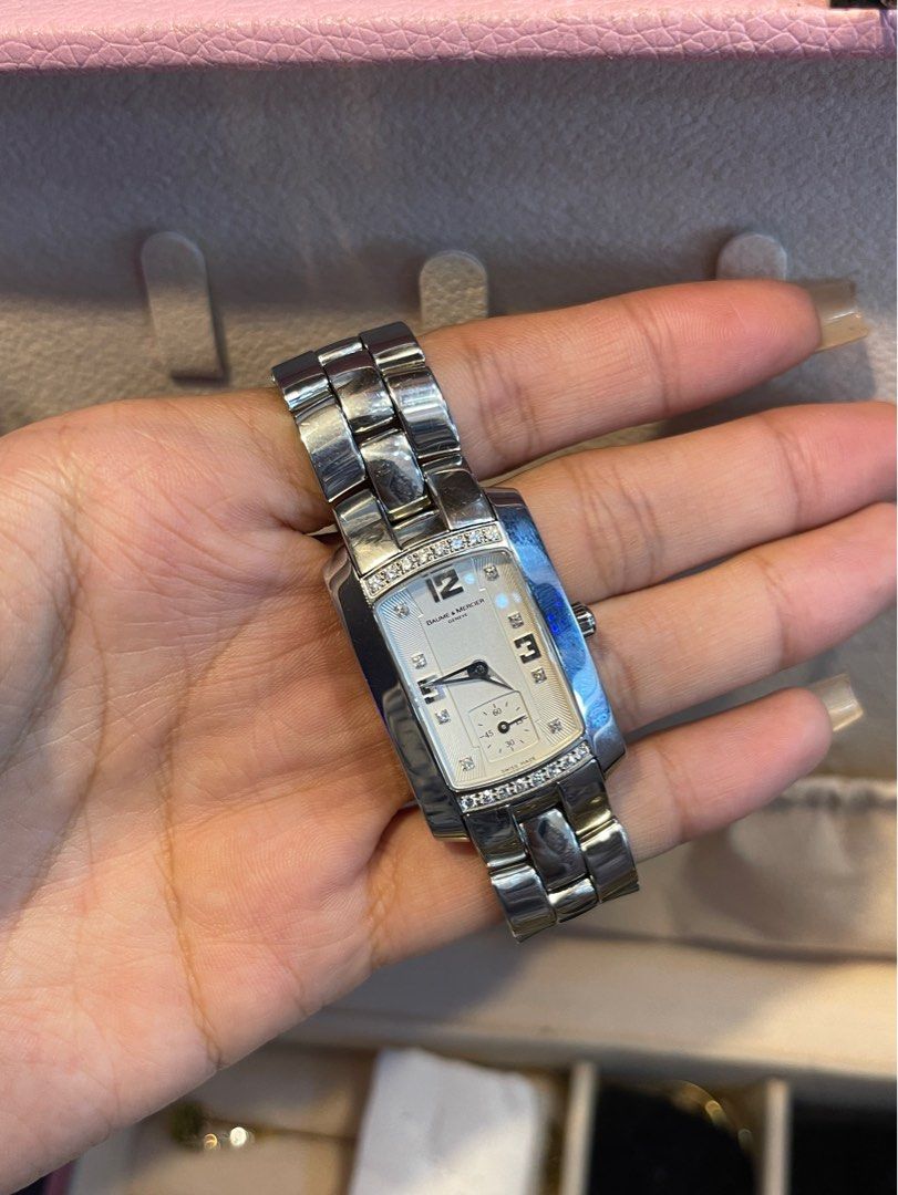 Baume & Mercier Hampton Geneve (Category: Luxury Watches) located in Manila. Submitted by kfantastic (Listing ID 1275324411, Image 2). Description: Baume & Mercier Hampton Geneve Stainless & Diamonds Authentic Ladies 65419.