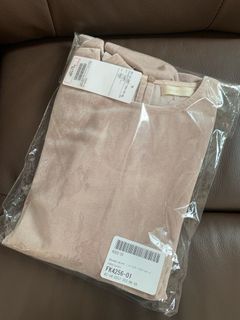 （分類：）位於 。 由 narfieee 提交（商品編號 1275232595，圖片 1）。簡介： 。