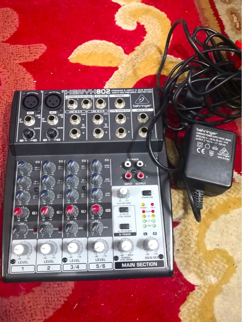 BEHRINGER XENYX802 8 CHANNEL MIXER WITH PHANTOM POWER, Audio, Other