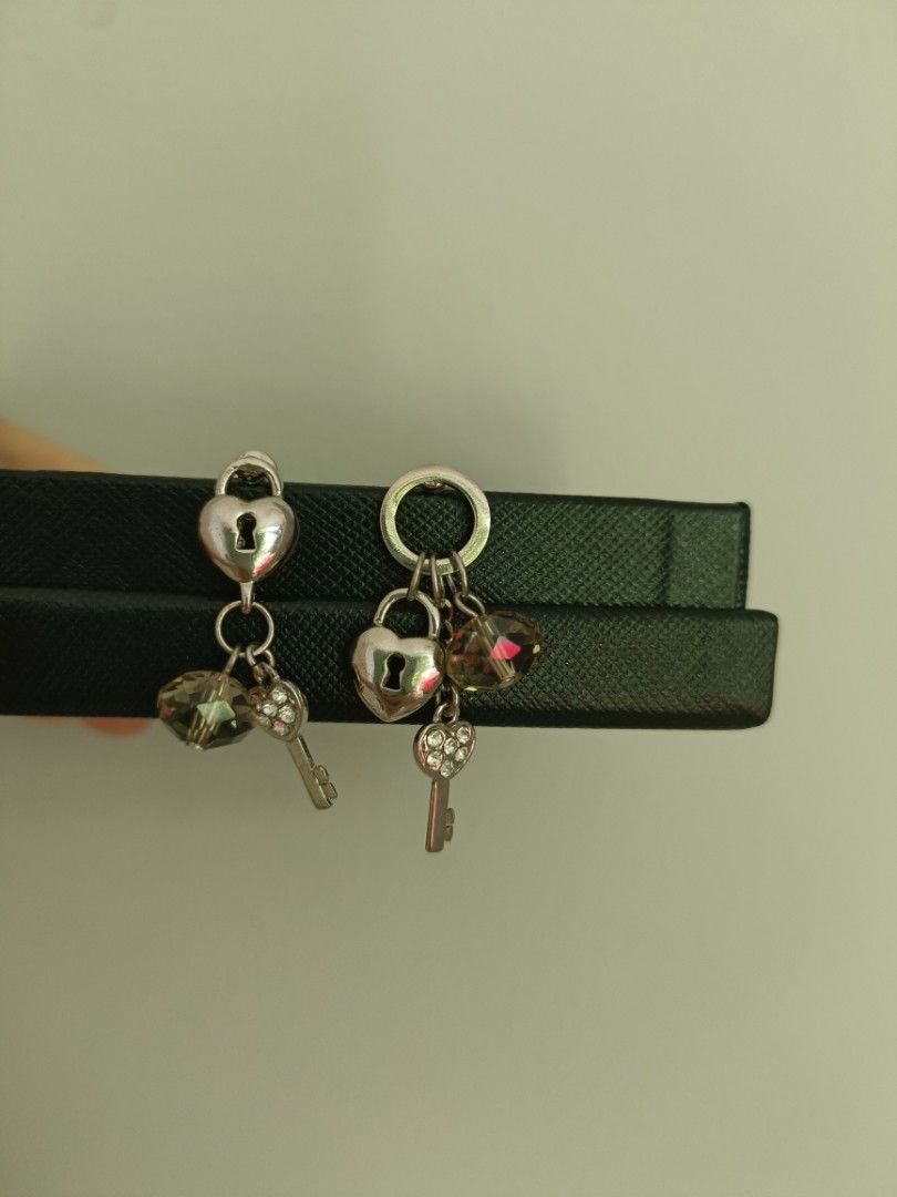 BN dangling earrings lock and key Women s Fashion Jewelry