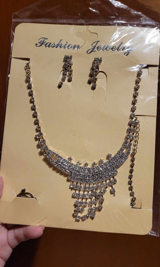 BN Wedding or Event Shoot Necklace Set Women s Fashion Jewelry