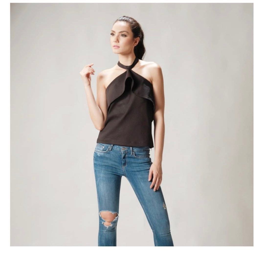 W brand tops on sale