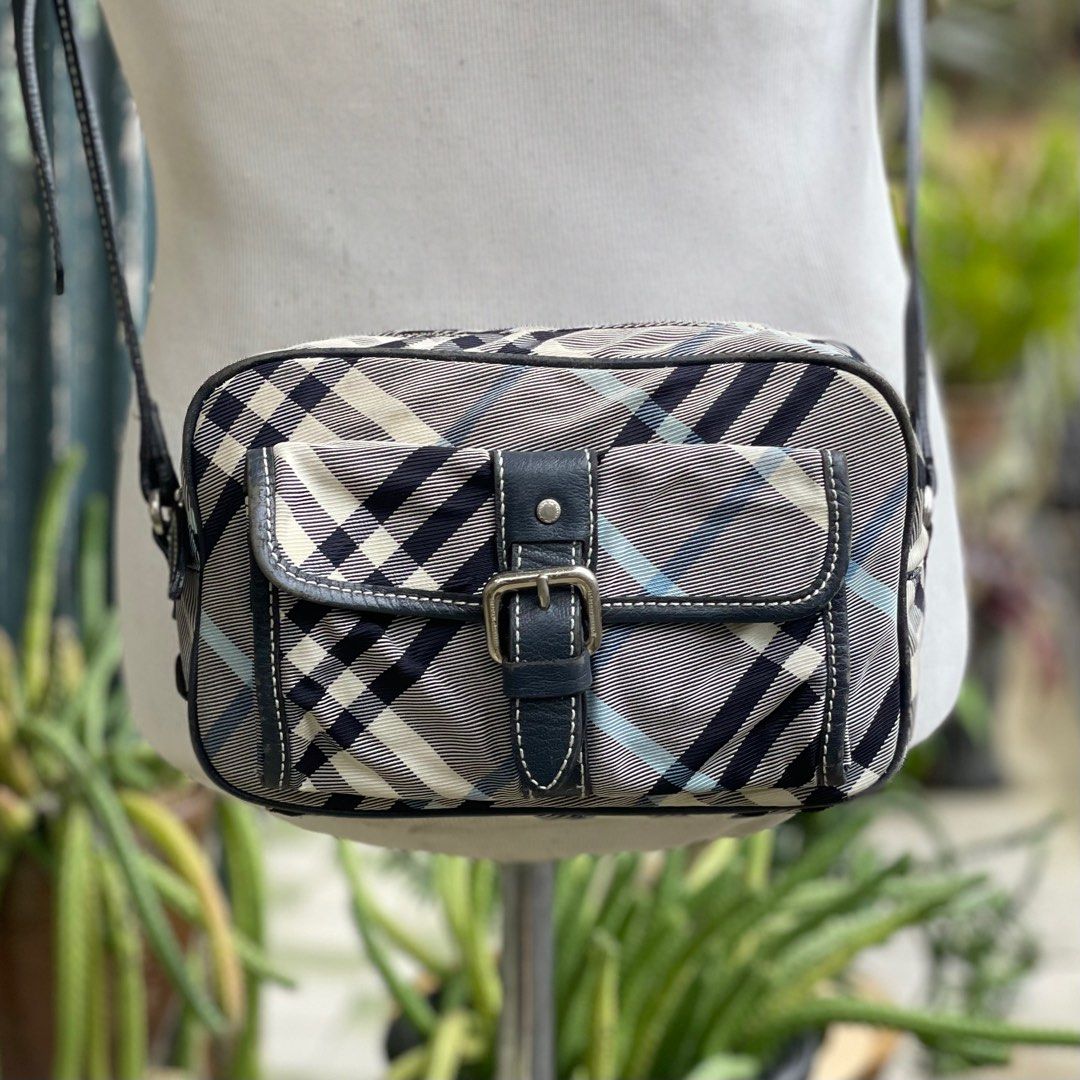 Burberry sling bag blue label sales