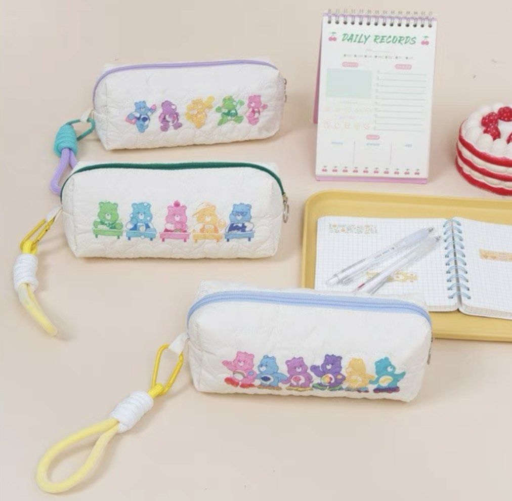 Pencil case girls, Hobbies & Toys, Stationery & Craft, Stationery