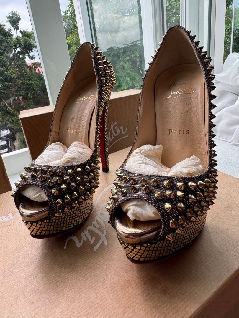 Christian louboutin shop lady peep spikes
