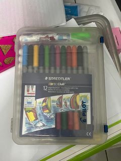 (Category: ) located in . Submitted by ellocinogen (Listing ID 1275263981, Image 1). Description: .