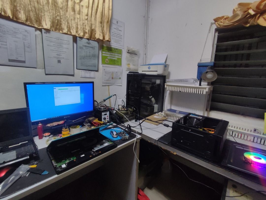 Computer Repair Certified Technician (Category: Desktops) located in Caloocan City. Submitted by joshmiranda1792 (Listing ID 1275296009, Image 1). Description: Joshua C. Miranda Certified IT / Computer Technician No.1303-CHS-0416 Teko Tech ID No. 2418 We issue OR and SI (Official Receipt & Sales Invoice) Check my credentials and feedback reviews. FB Page: jcmcomputerrepair (ALWAYS ACTIVE FB PAGE) PM me Desktop and Laptop Repair -Reformat/Reprogra