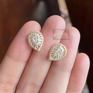 DIAMOND PEAR EARRINGS