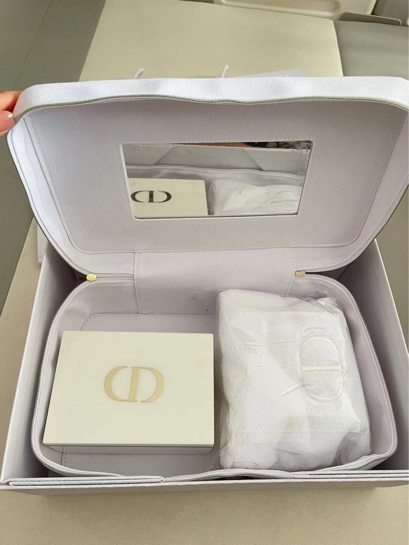 Dior Towel Gift Set