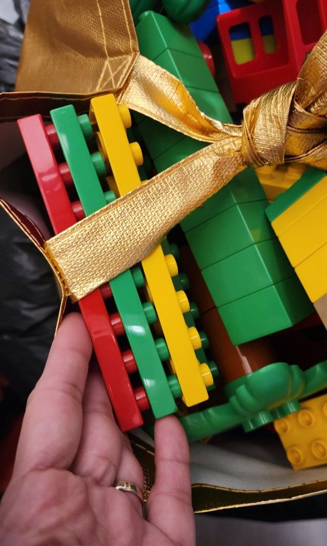 Duplo (Assorted) (Category: Lego & Building Sets) located in Singapore. Submitted by auntyshoppe (Listing ID 1275303457, Image 7). Description: An assortment of Duplo. Very good condition. One bag. No figurines included..