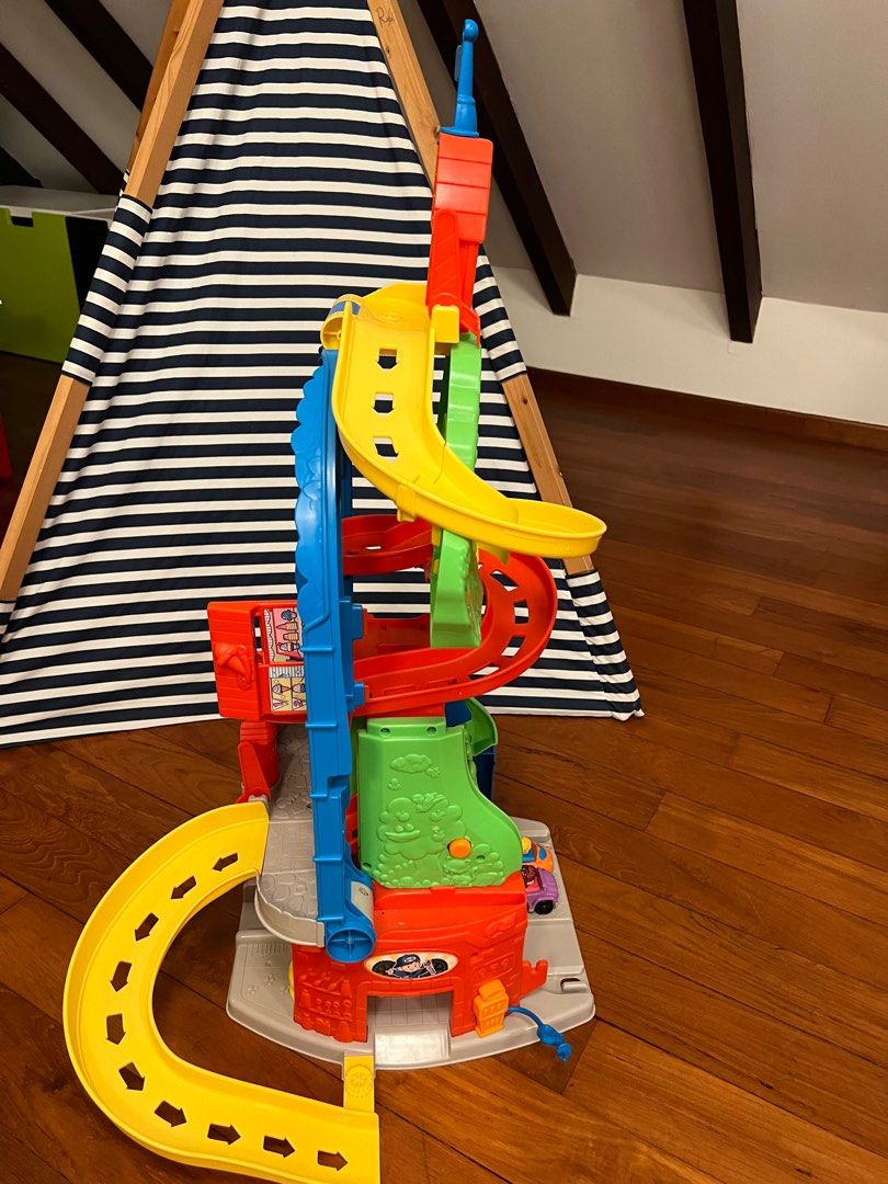 Fisher price little outlet wheelies city skyway