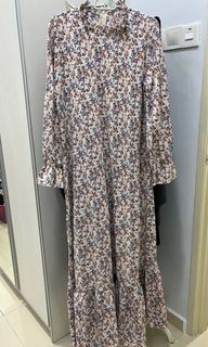 (Category: ) located in . Submitted by aidanakpreloved (Listing ID 1275329204, Image 1). Description: .