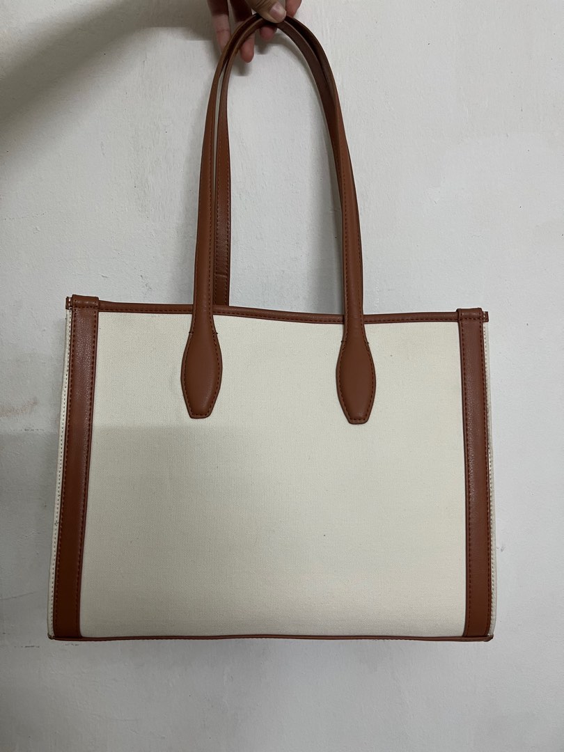 Forever 21 tote on sale handbags